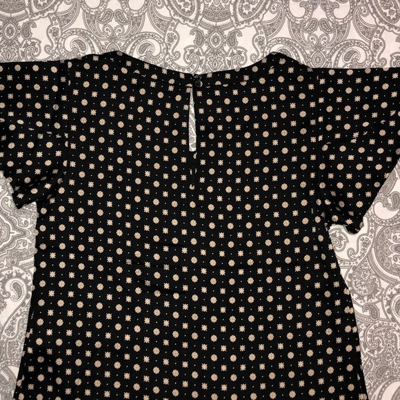 Banana Republic blouse - Picture 5 of 7